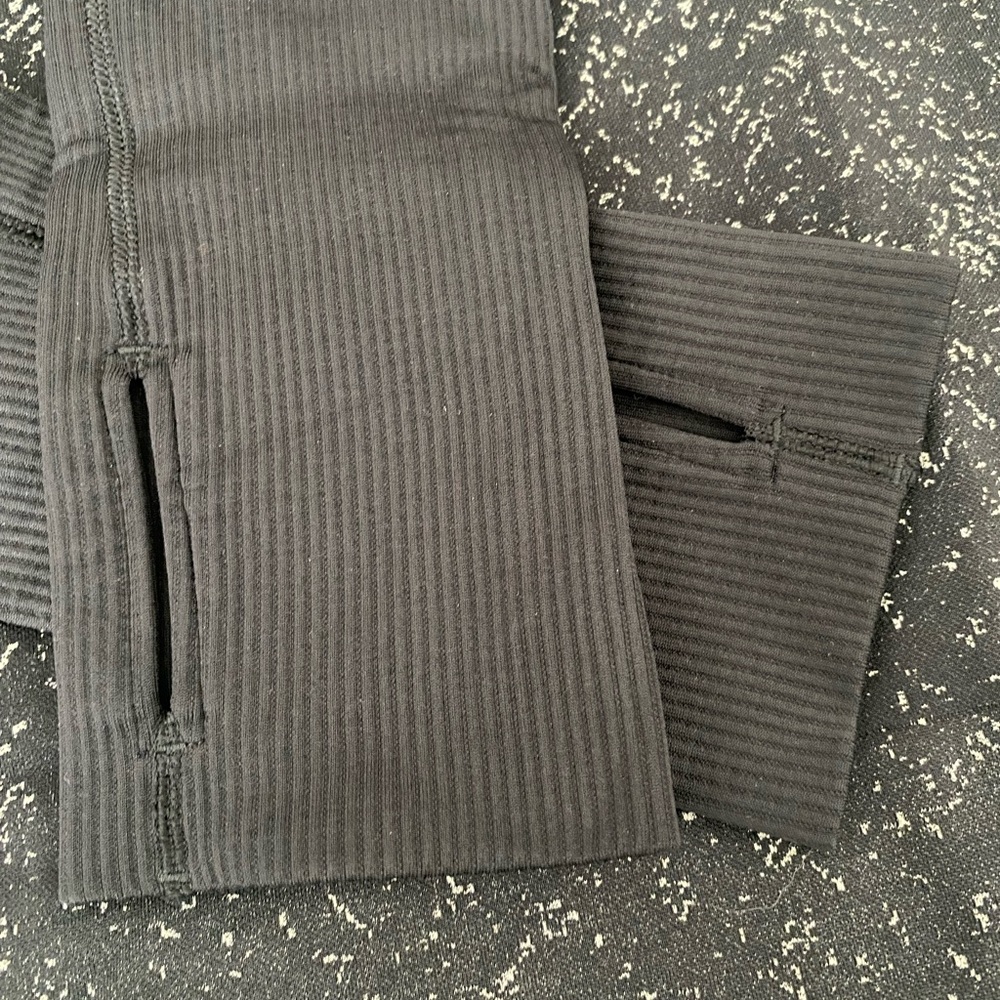 Lululemon Pullover - image 8